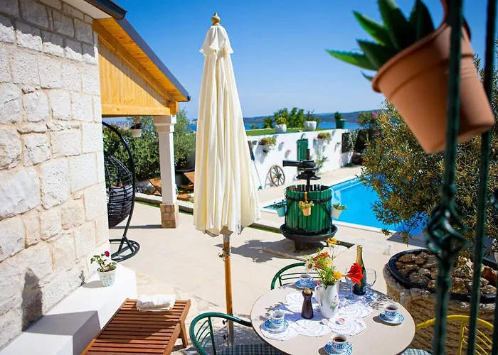 Willa Marela With Heated Swimming Pool *