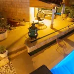 Marela With Heated Swimming Pool Вилла Трогир