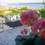 Marela With Heated Swimming Pool Вилла *