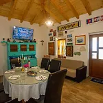 Marela With Heated Swimming Pool