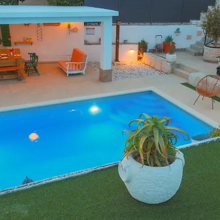 Villa Marela With Heated Swimming Pool *